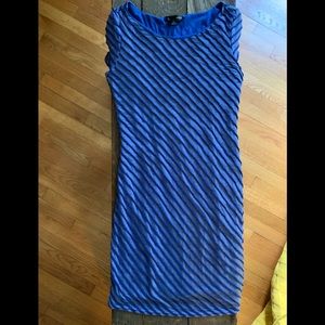 Aqua brand fitted 3/4 sleeve dress